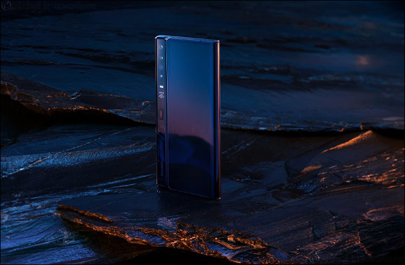 Huawei Mate XS is a Beast of a Foldable Smartphone and Here's Why